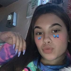 Meet your Posher, Gabriella